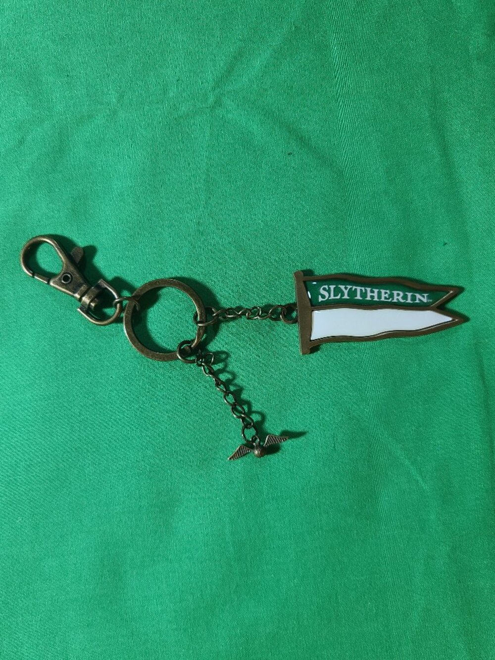 Harry Potter Slytherin Flag With Snitch Key Chain